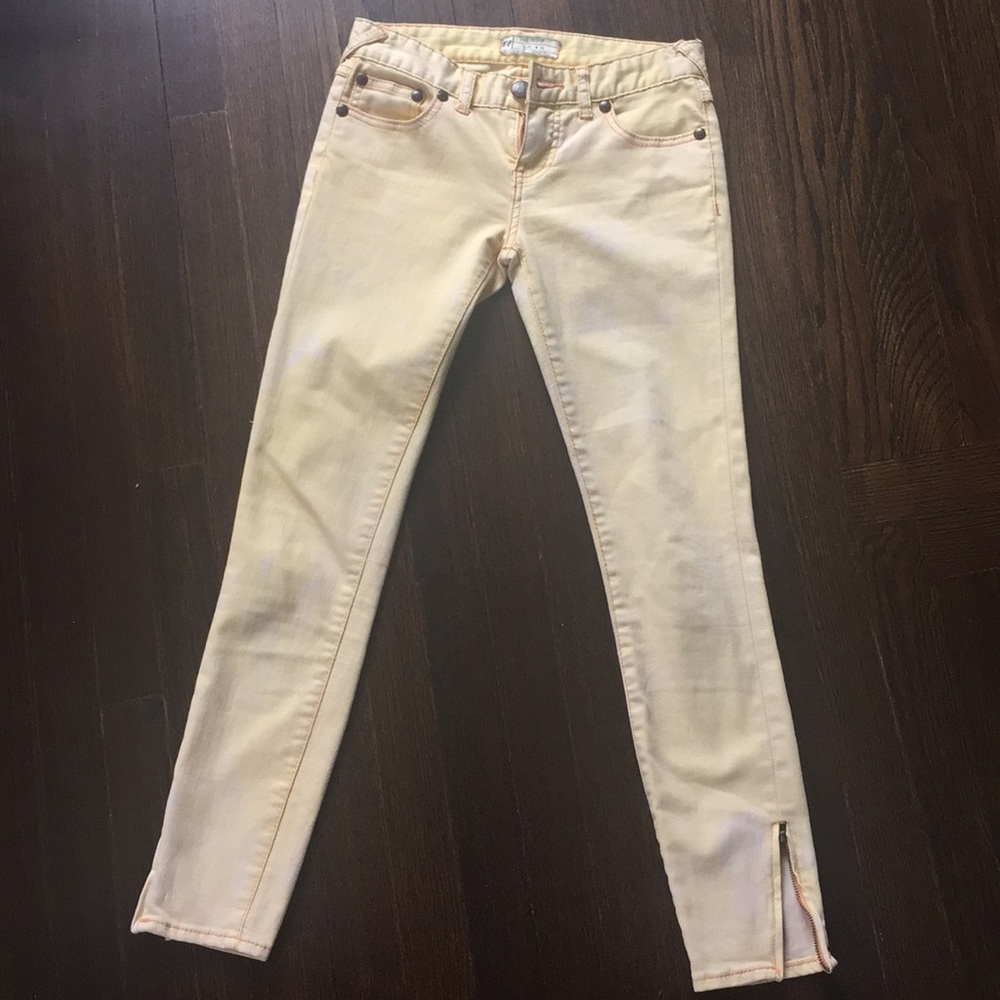 Free People yellowish pants